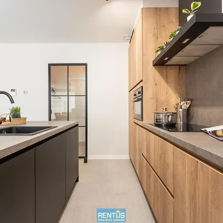 No Stress At Sea - Close To The * Oostende